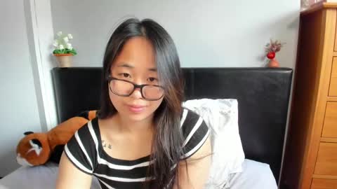 Snapshot of naughtynerdygirl chatting on 03.24.26 Gigi Chu online show from 03.24.26