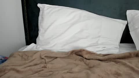 Aryna online show from 12.02.24