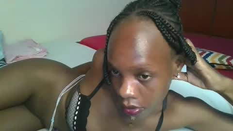 Snapshot of naughtysweetpie chatting on 04.20.26 naughty online show from 04.20.26