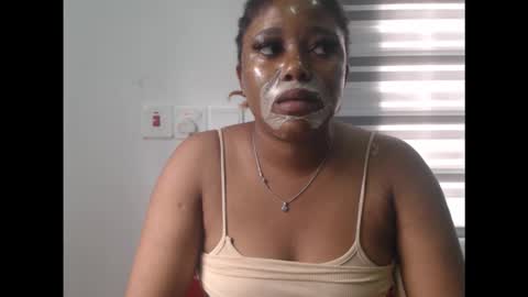 naughtyxpussyx online show from 10.14.25