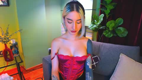 Mila aka Dominika - Nov 20 Birthday show  Onlyfans Naugthymila online show from 04.21.26