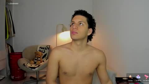 Snapshot of naxttan chatting on 10.28.25 Natan online show from 10.28.25