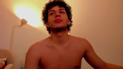 Snapshot of naxttan chatting on 11.16.25 Natan online show from 11.16.25