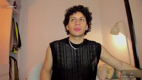 Snapshot of naxttan chatting on 12.02.25 Natan online show from 12.02.25