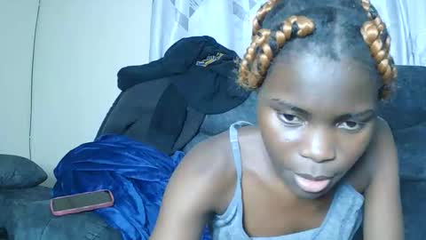 Snapshot of nayela_ chatting on 02.28.26 nayela_ online show from 02.28.26