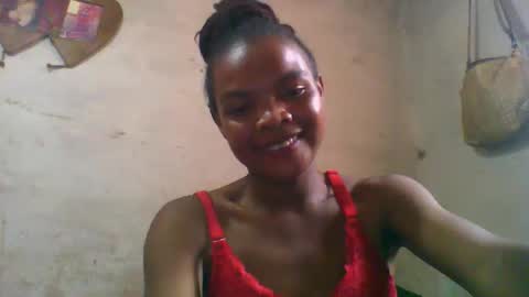 Nayla online show from 02.20.26