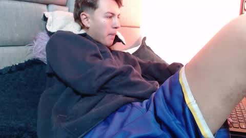 Im Nayton online show from 01.07.26