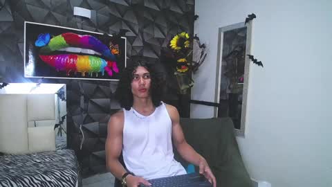 Snapshot of nazper_ chatting on 12.08.24 Nazper online show from 12.08.24