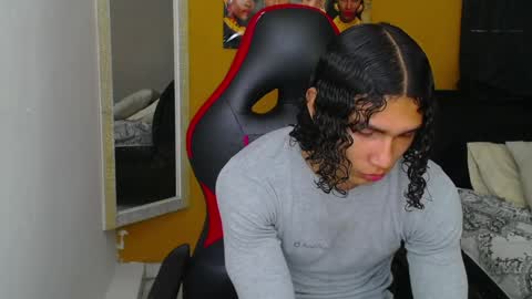 Snapshot of nazper_ chatting on 02.20.25 Nazper online show from 02.20.25