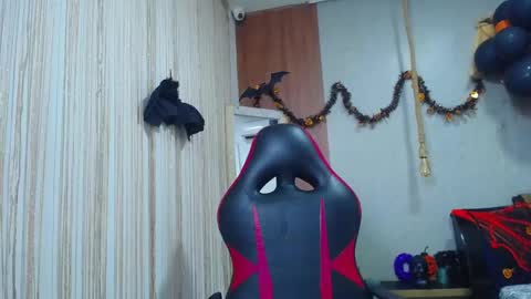 Snapshot of nazper_ chatting on 11.04.25 Nazper online show from 11.04.25