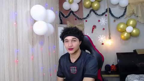 Snapshot of nazper_ chatting on 11.15.25 Nazper online show from 11.15.25