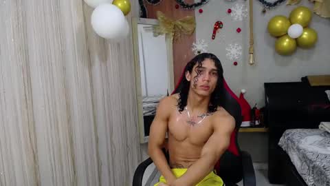 Snapshot of nazper_ chatting on 11.16.25 Nazper online show from 11.16.25