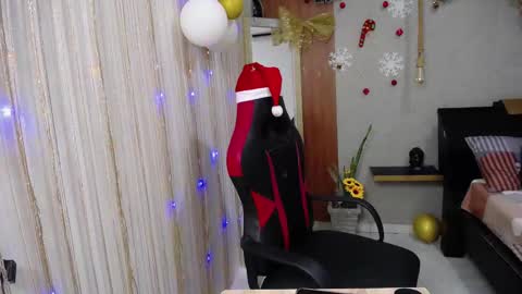 Snapshot of nazper_ chatting on 12.04.25 Nazper online show from 12.04.25