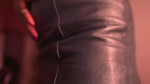 Nefertari online show from 02.07.26