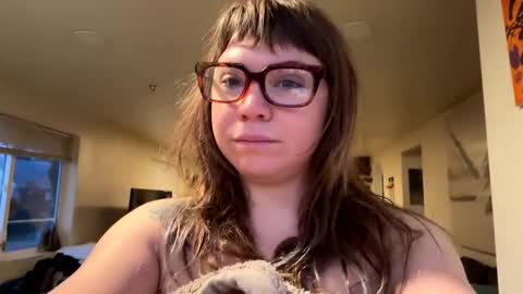 Nealiana online show from 01.21.25