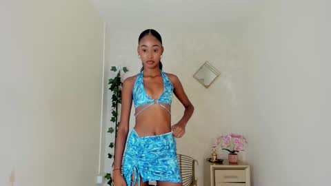 Snapshot of neary_ chatting on 12.03.25 NEARY online show from 12.03.25