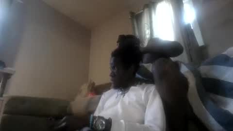 necolejordan08 online show from 10.20.25