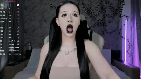 Eva online show from 05.25.26
