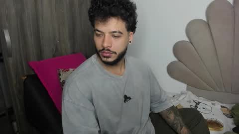 Snapshot of neeii chatting on 02.16.26 Nei turn green online show from 02.16.26