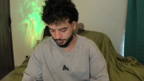 Nei turn green online show from 04.13.26