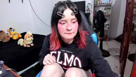 Geek Nicole    im Neeko UwU online show from 03.15.26