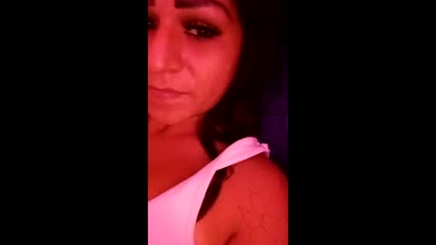 neesi_romero online show from 04.27.26