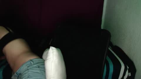 Snapshot of negrita_25 chatting on 09.25.25 Zoe online show from 09.25.25