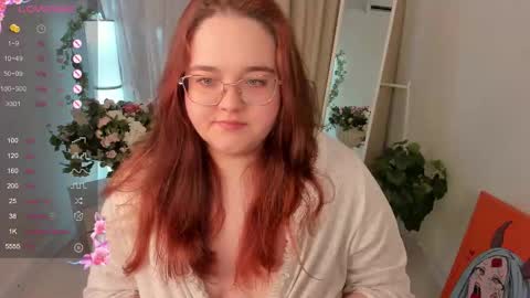 Snapshot of neko_moor chatting on 09.22.25 neko_moor online show from 09.22.25