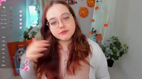 Snapshot of neko_moor chatting on 10.22.25 neko_moor online show from 10.22.25