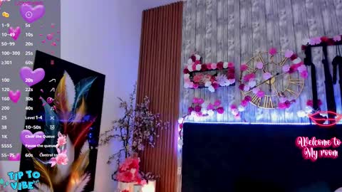 Snapshot of nekomisaki chatting on 09.27.25 Miah online show from 09.27.25