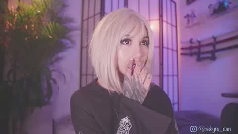 Snapshot of nekyra_san chatting on 09.23.25 Mely Birthday party saturday night BYO online show from 09.23.25