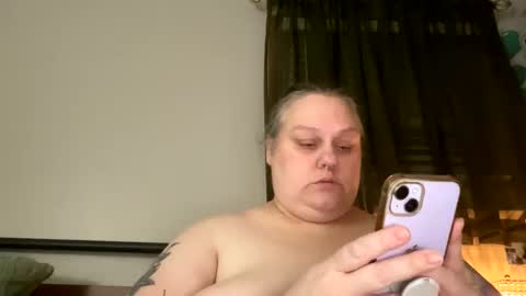 Nellie Atlas online show from 02.02.26