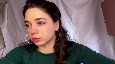 Snapshot of nelliezhu chatting on 04.08.26 Angelihee online show from 04.08.26