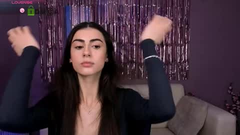 Snapshot of nellyfae chatting on 02.24.26 nellyfae online show from 02.24.26