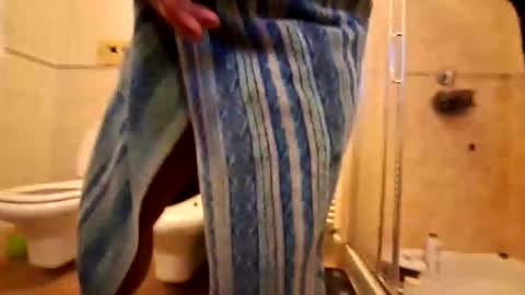 Snapshot of nembo1974 chatting on 10.20.25 boo online show from 10.20.25