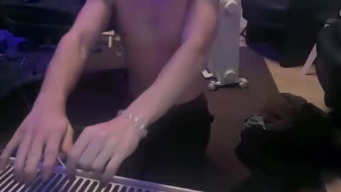 Snapshot of nemcahot chatting on 12.28.24 nemcahot online show from 12.28.24