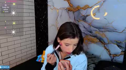 Salome Nena cupcake online show from 12.02.25