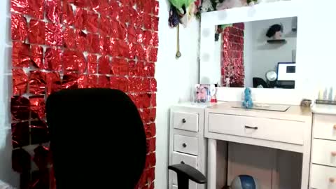 Star  online show from 12.17.25