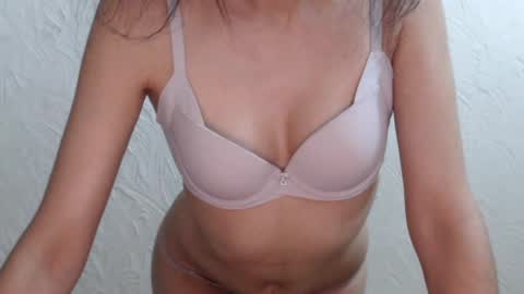 Snapshot of nensyfay_ chatting on 07.18.26 Nensy online show from 07.18.26