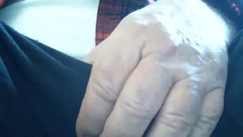 neohiom4f online show from 03.29.26