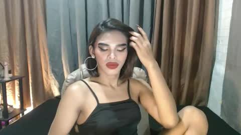 Snapshot of neomi_hardcock chatting on 02.07.26 neomi online show from 02.07.26