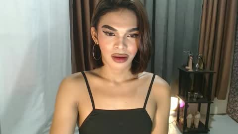 neomi online show from 03.08.26