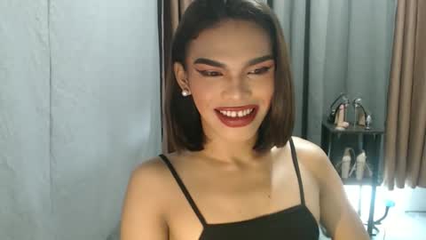 Snapshot of neomi_hardcock chatting on 06.08.26 neomi online show from 06.08.26