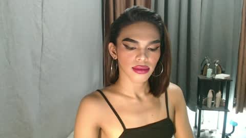 Snapshot of neomi_hardcock chatting on 07.04.26 neomi online show from 07.04.26