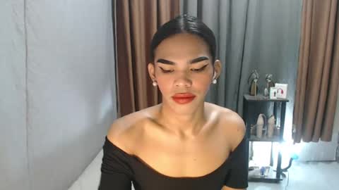 Snapshot of neomi_hardcock chatting on 07.19.26 neomi online show from 07.19.26