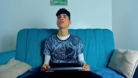  NeoRaptis  jhonatan  online show from 02.19.25