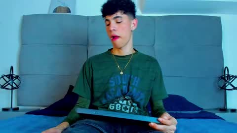  NeoRaptis  jhonatan  online show from 03.12.25