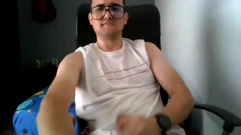 MrBull online show from 08.08.26