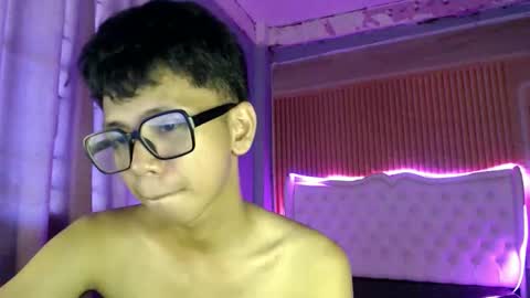 Ethan online show from 06.11.26