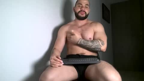 neron XXL online show from 01.13.26